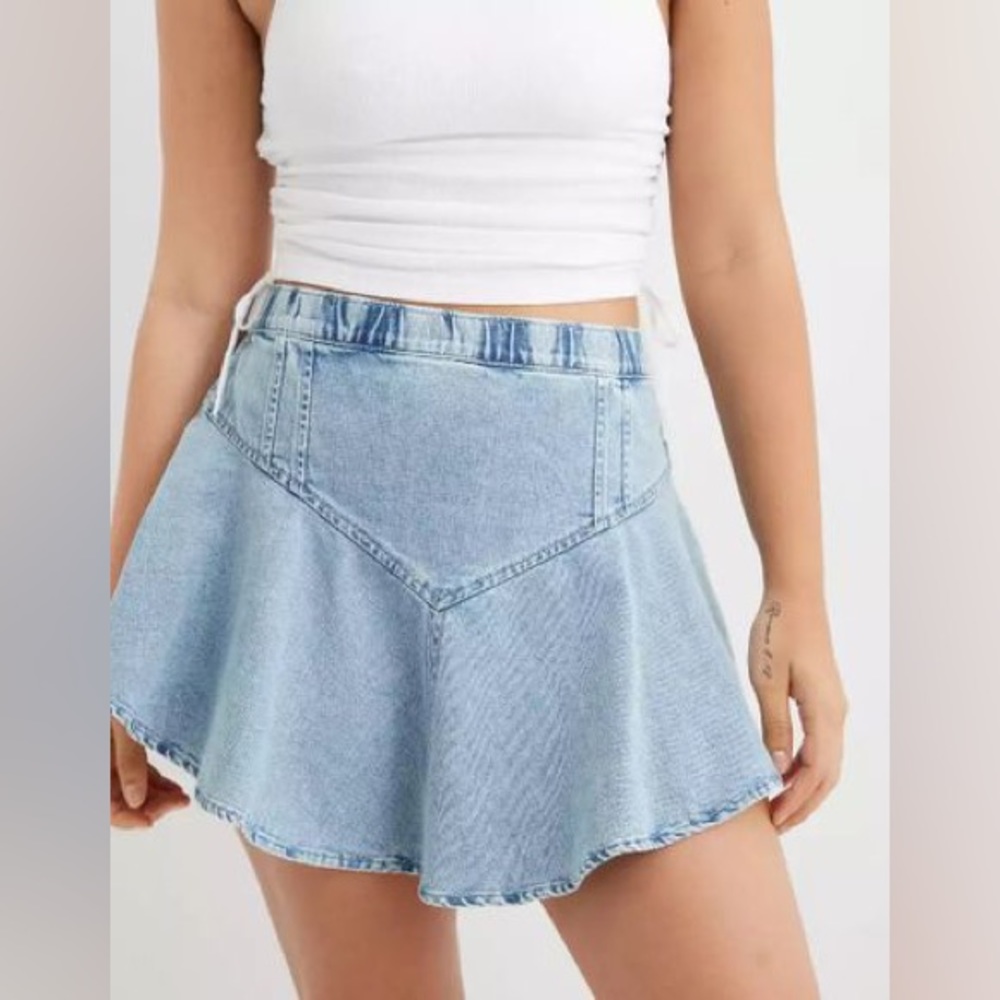 ✨BNWT✨ Aerie Denim Jean Mini Circle Skirt Size Small